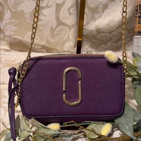 Marc Jacobs Handbags - Marc Jacobs deep purple snapshot camera bag luxury gold replace crossbody chain!